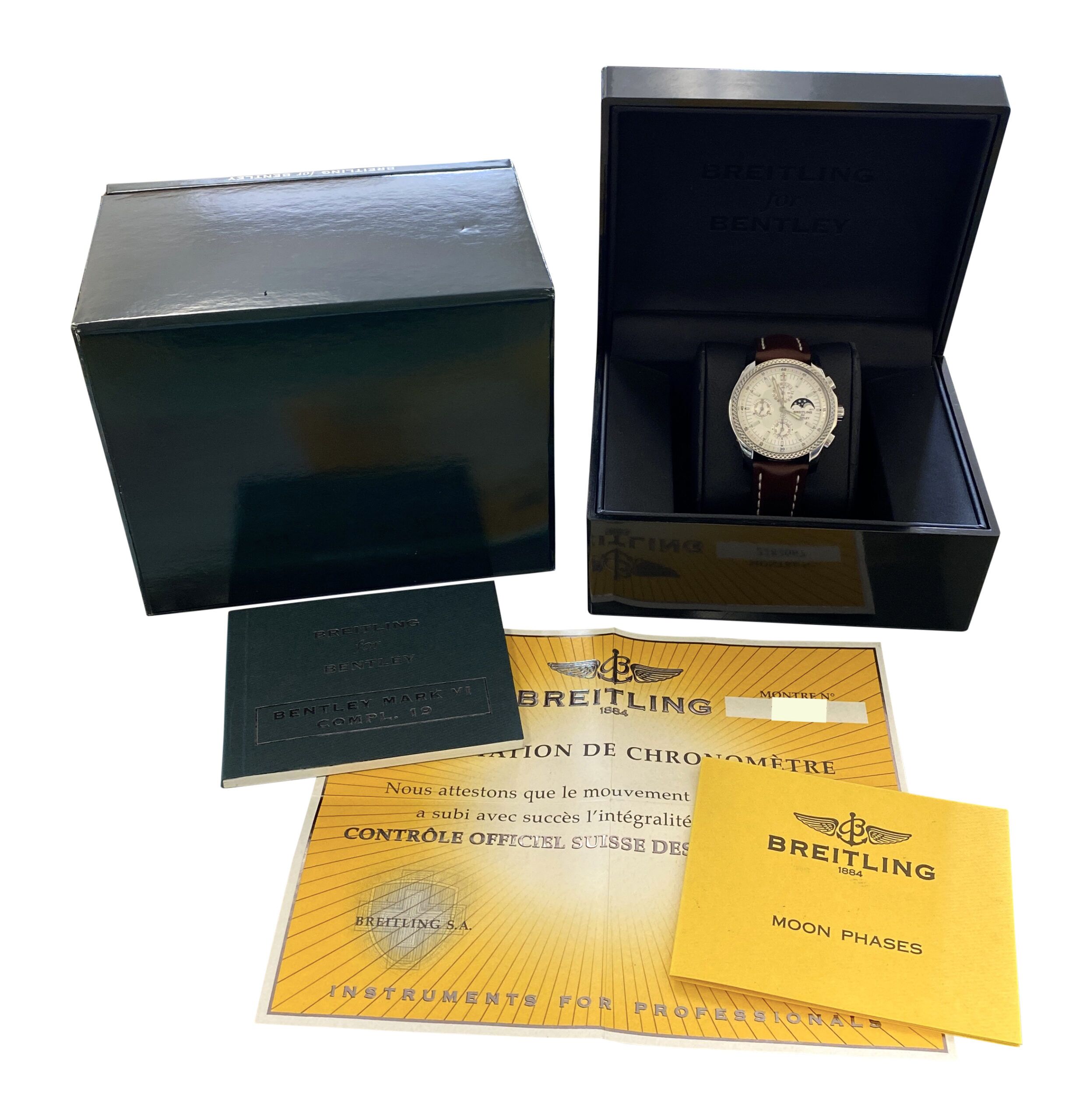 PREMIER １２ WBSC 2015 腕時計 グッチ 時計 レディース G-タイムレス YA1265012